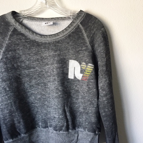 Rebel yell Sweater - Picture 3 of 5